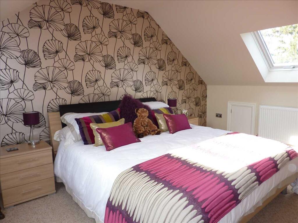 BEDROOM SIX