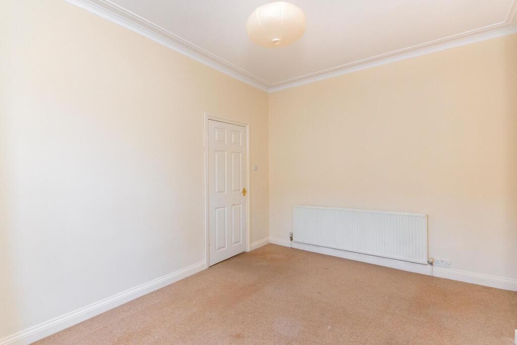 3Y2REN - Living Room A.jpg