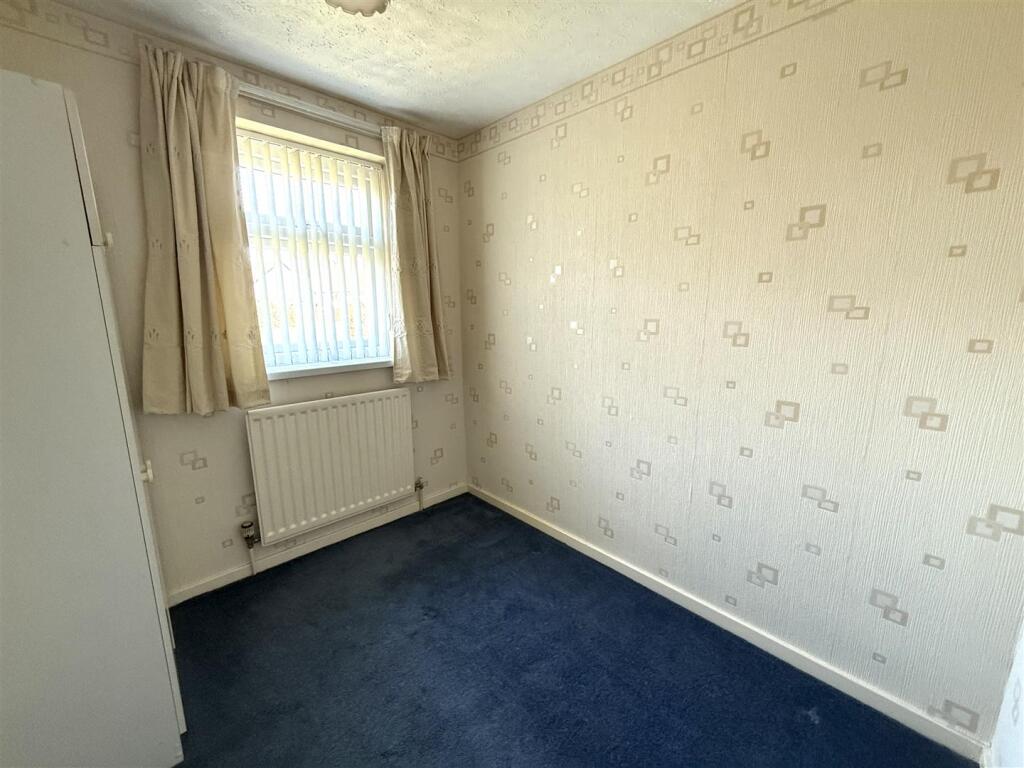 37 speechly bed 3.jpeg