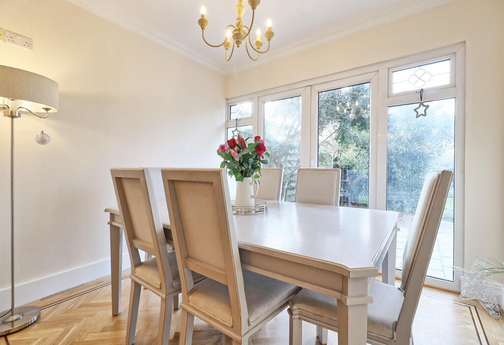Dining area of through lounge