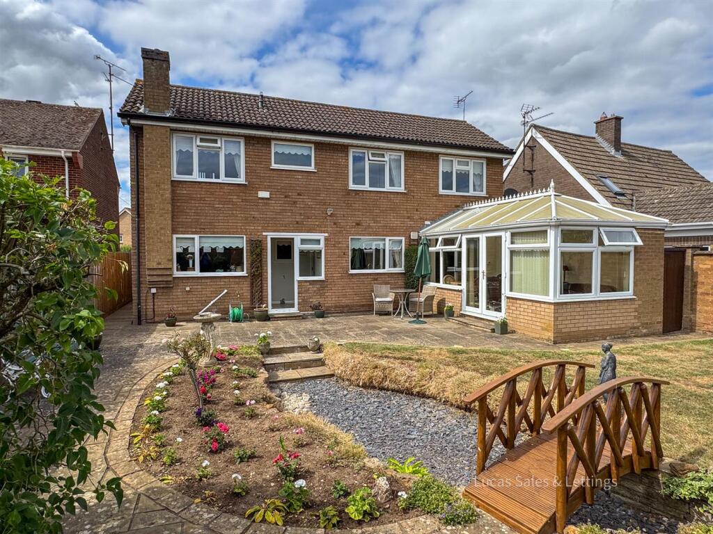 8 Coxs Lane Broughton-06.jpg