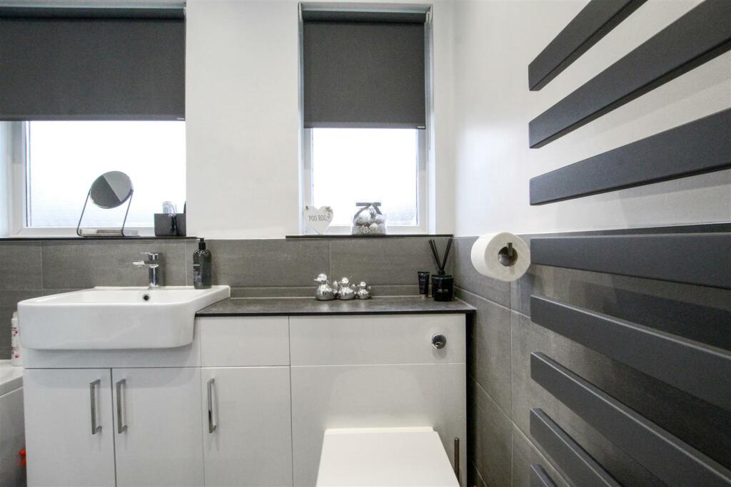 Bathroom-2-1.jpg