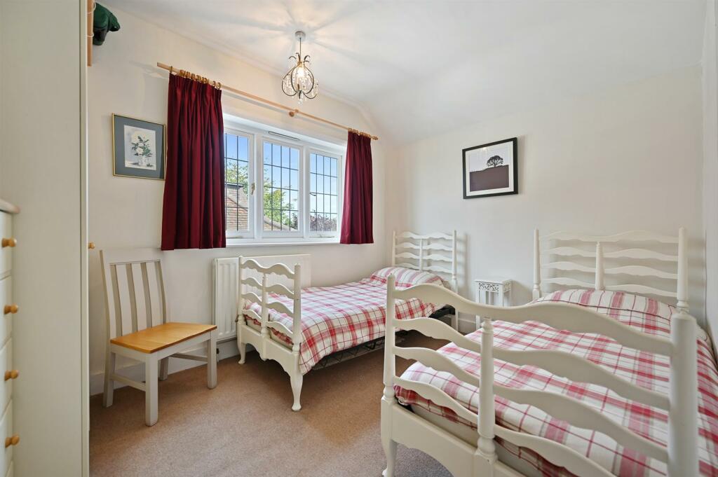 Bedroom 3.jpg