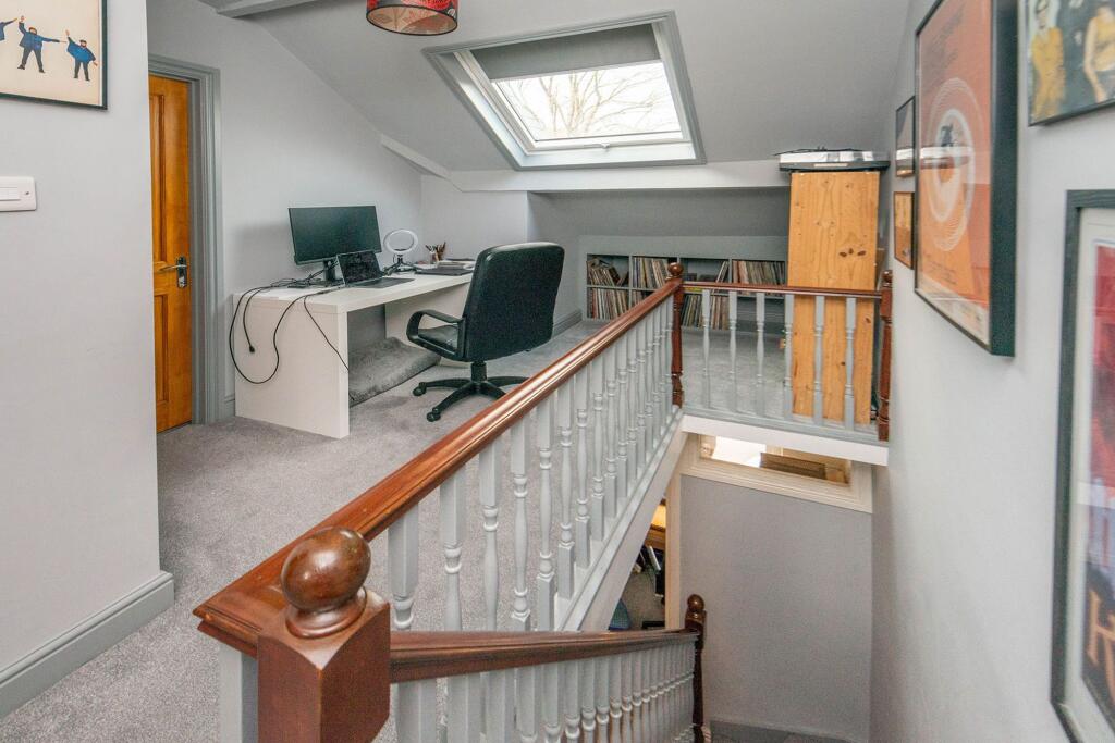 ENTRANCE HALLWAY AND LANDINGS