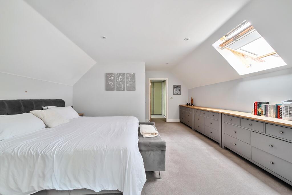 1297268-21-683856...