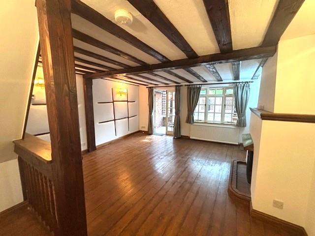 22 Lower Church Lane Sit2.jpg