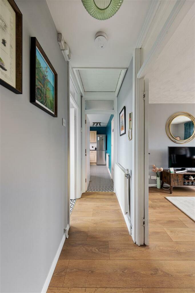 Forest View Road E12