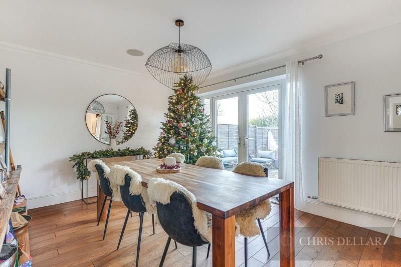 36 Warner Close WM-11.jpg