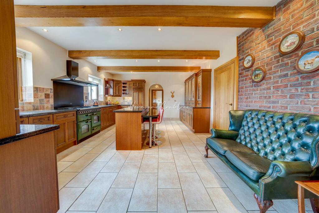 Walk Farm, Castleton, HernCrabtree (28).jpg