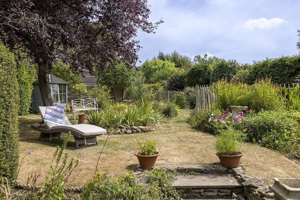 Lawned Garden
