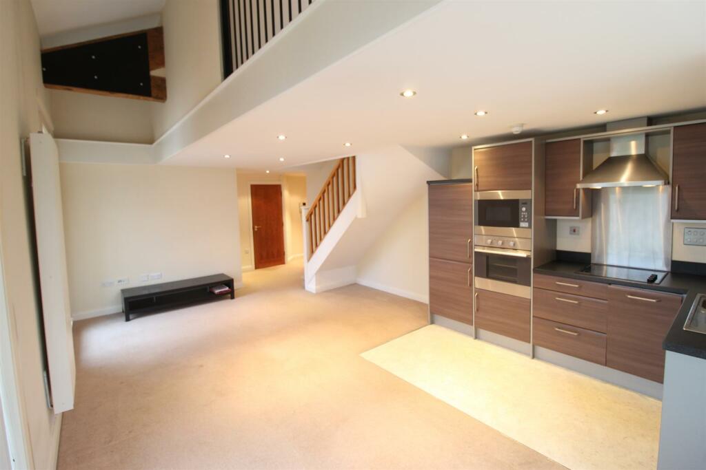 Open Plan Living Room &amp; Kitchen