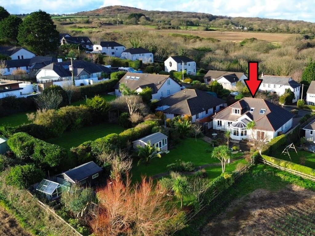 35 Heather Lane Drone..jpg