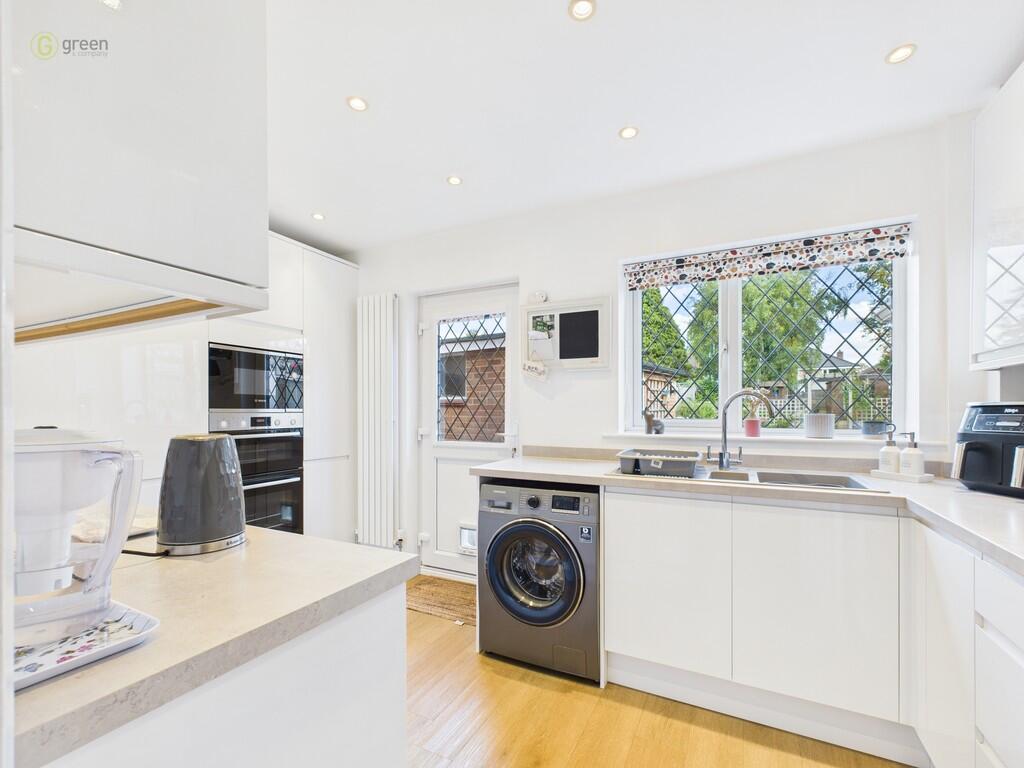 CAM03830G0-PR0220...