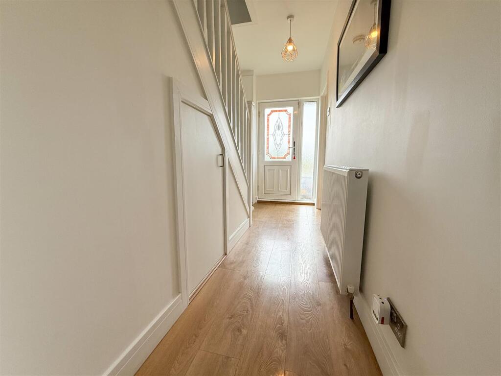 ENTRANCE HALLWAY