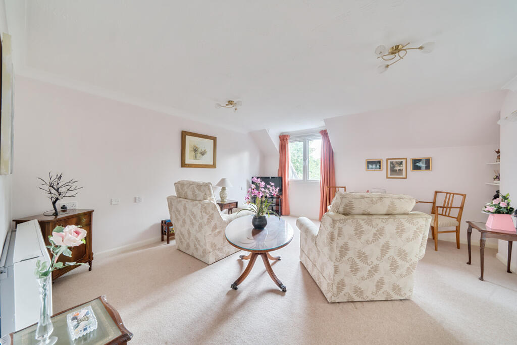 1327305-6-6879374...