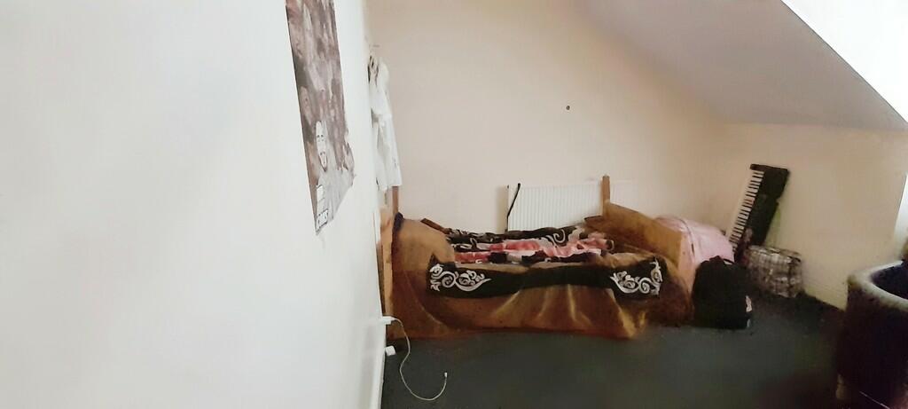 WhatsApp 20Image ...