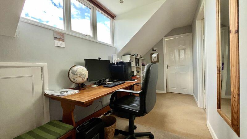 First Floor Landing/Study Area