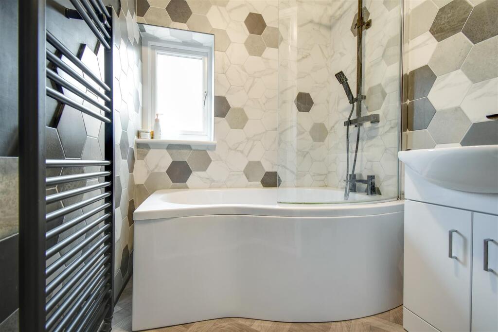 Family bathroom