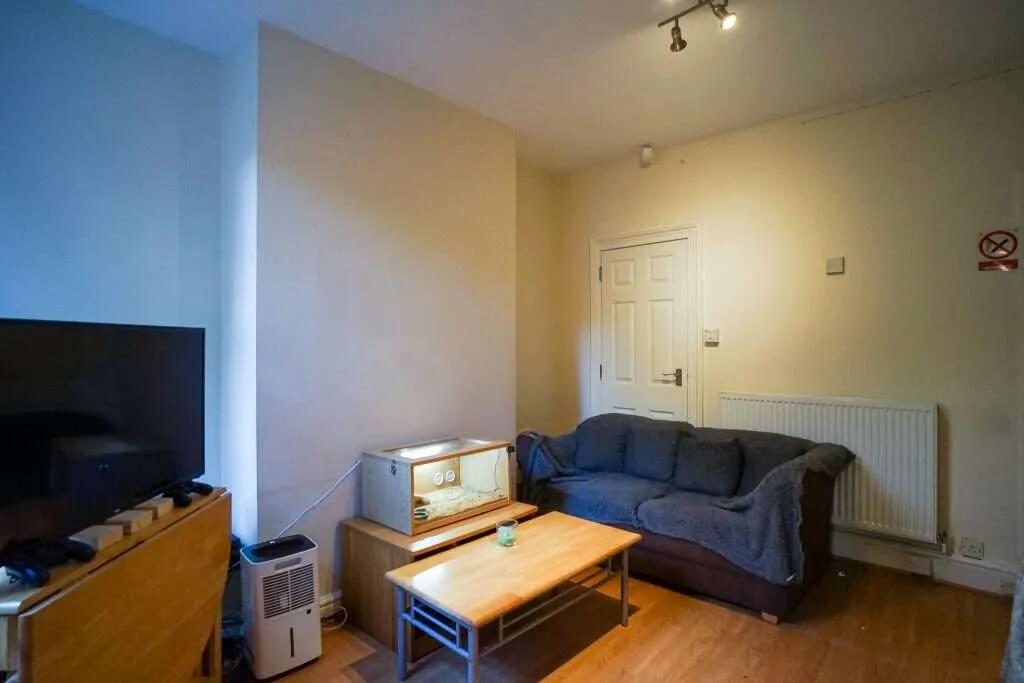 16_Burns_Road