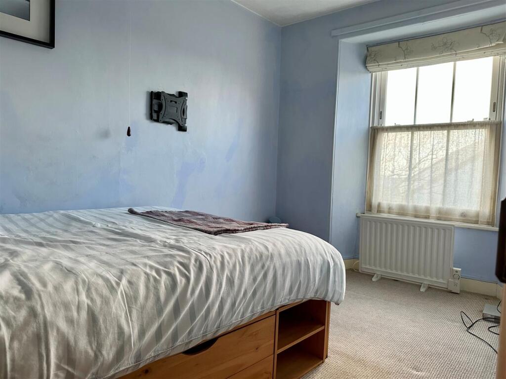 Bedroom One.jpg