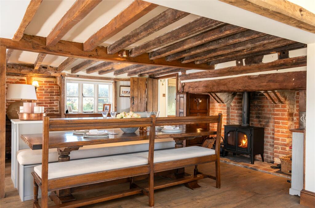 Kitchen/Breakfast Rm