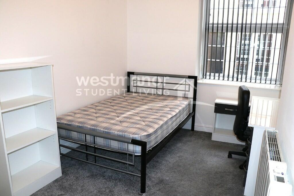 FLAT 2 ROOM 1