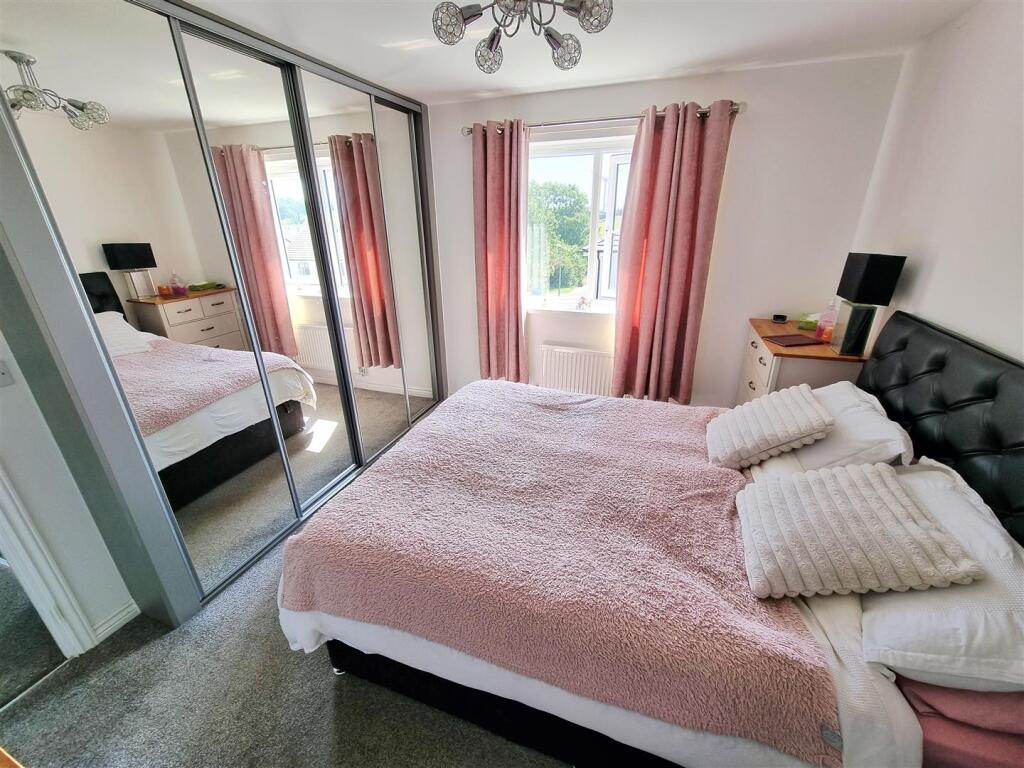 Bed 1.1.jpg
