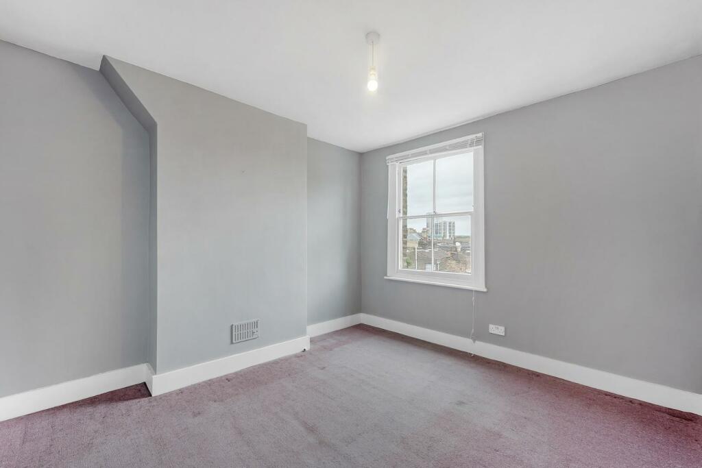 Bedroom 3.JPG