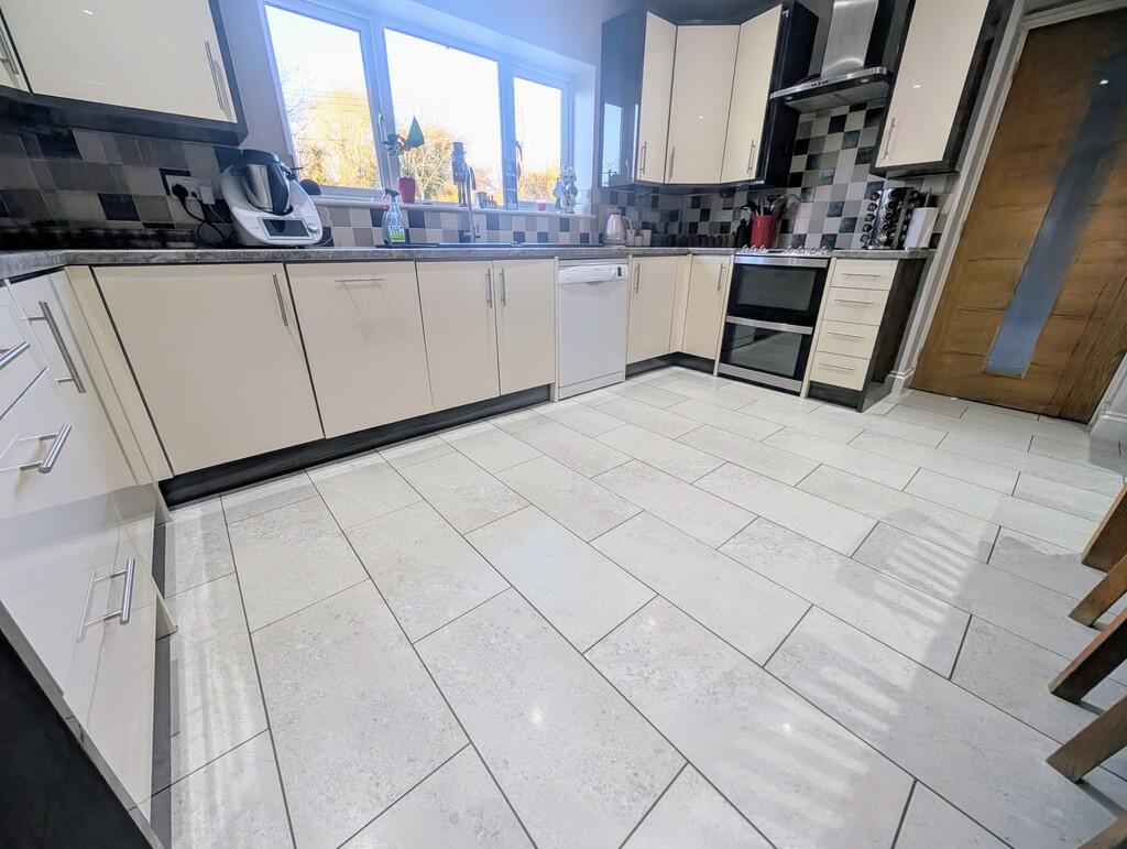 PXL_20251219_1413...