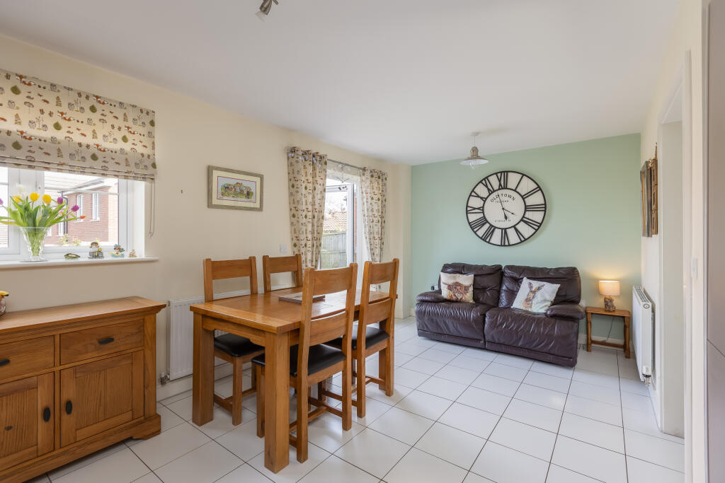 Headland Rise 16 Kitchen Diner-4