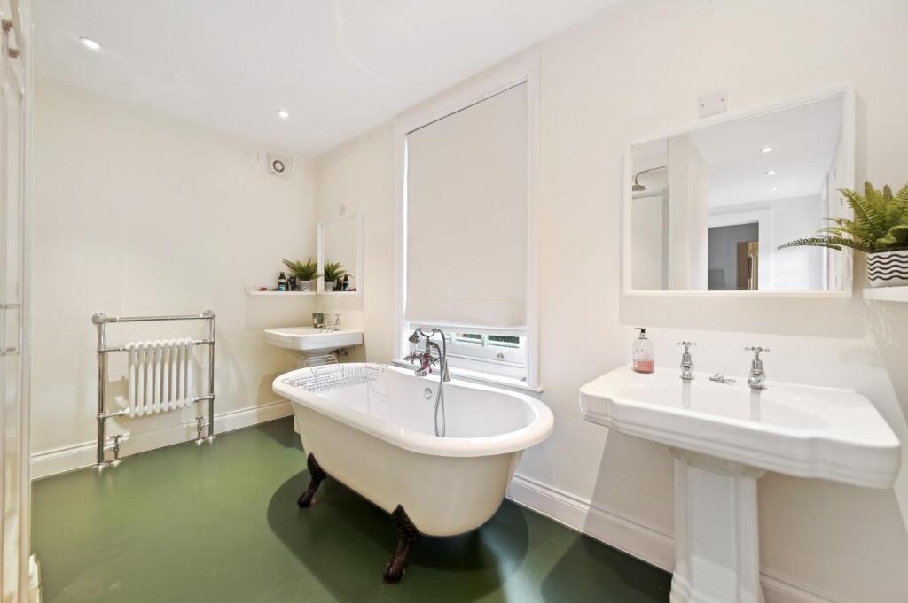 RCFBL- hammersmith grove- bedroom B ensuite 3 (1).