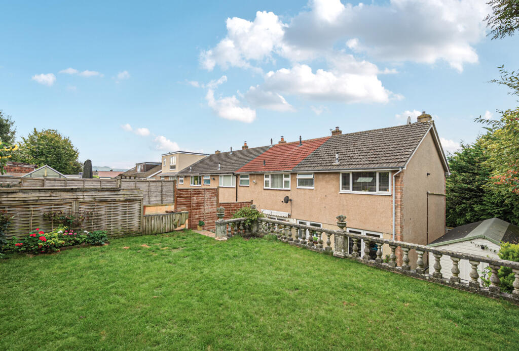 1362360-2-68de3bd...