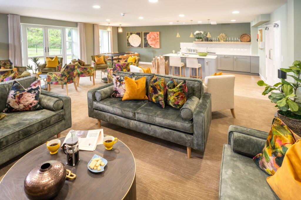 A typical homeowners' lounge  