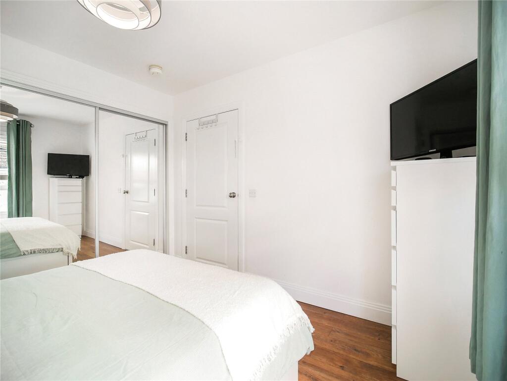 Bed 1