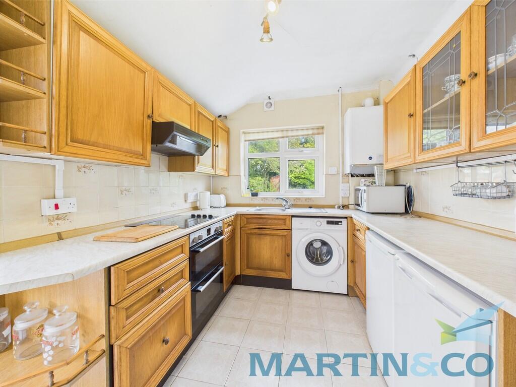 CAM01870G0-PR0163...