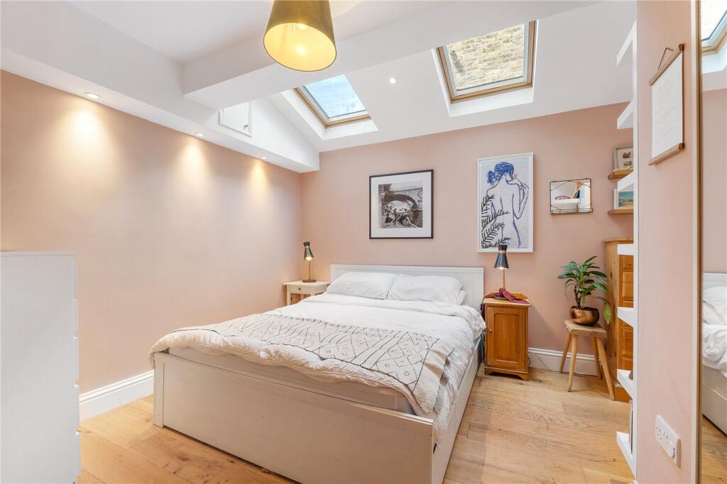Double Bedroom 1 P1