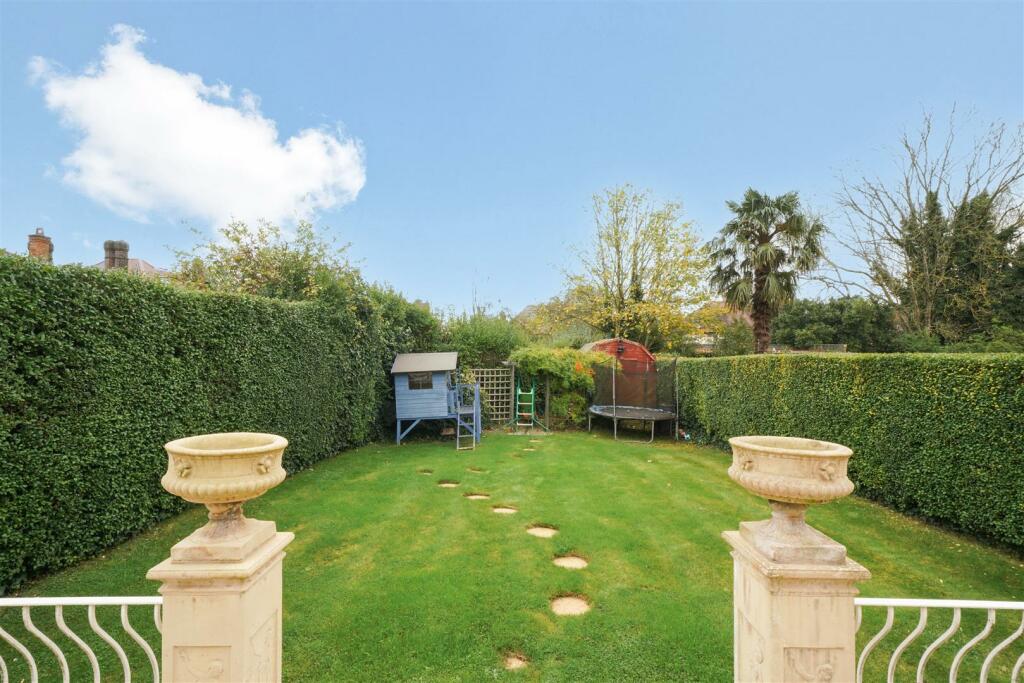 26 Campden Crescent - JXv2Ubwtevv8bSTdM61o.jpg