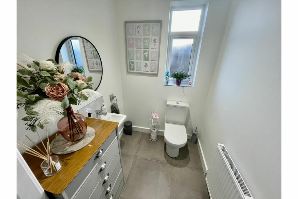 Downstairs Bathroom
