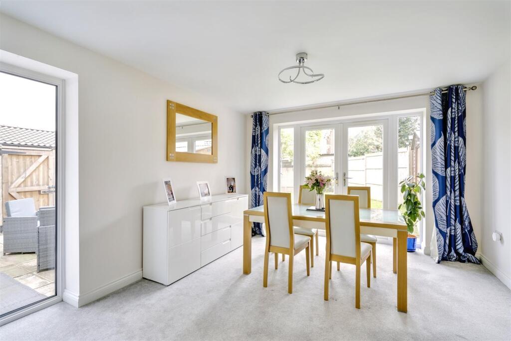 Living/Dining Kitchen