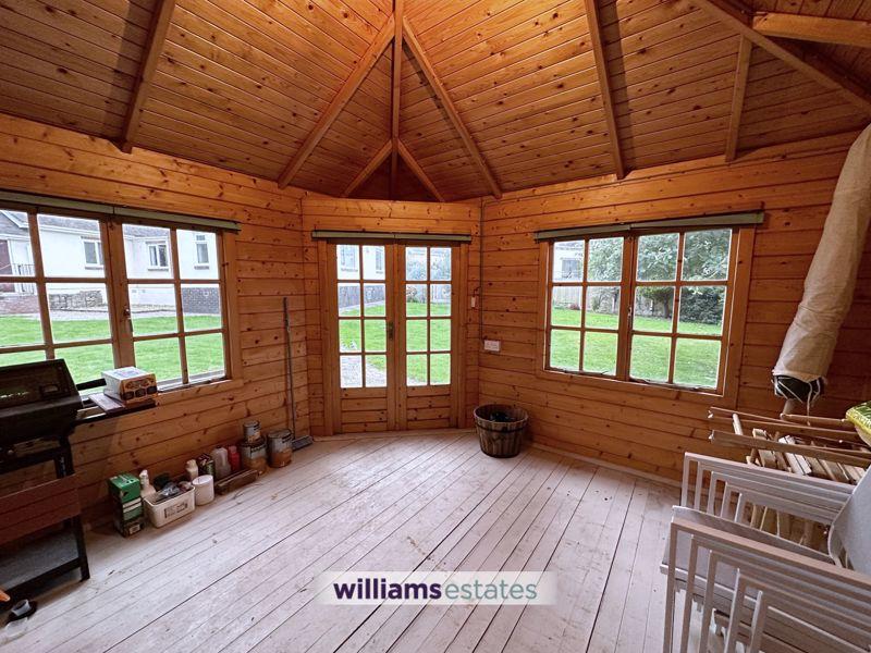 Summer house