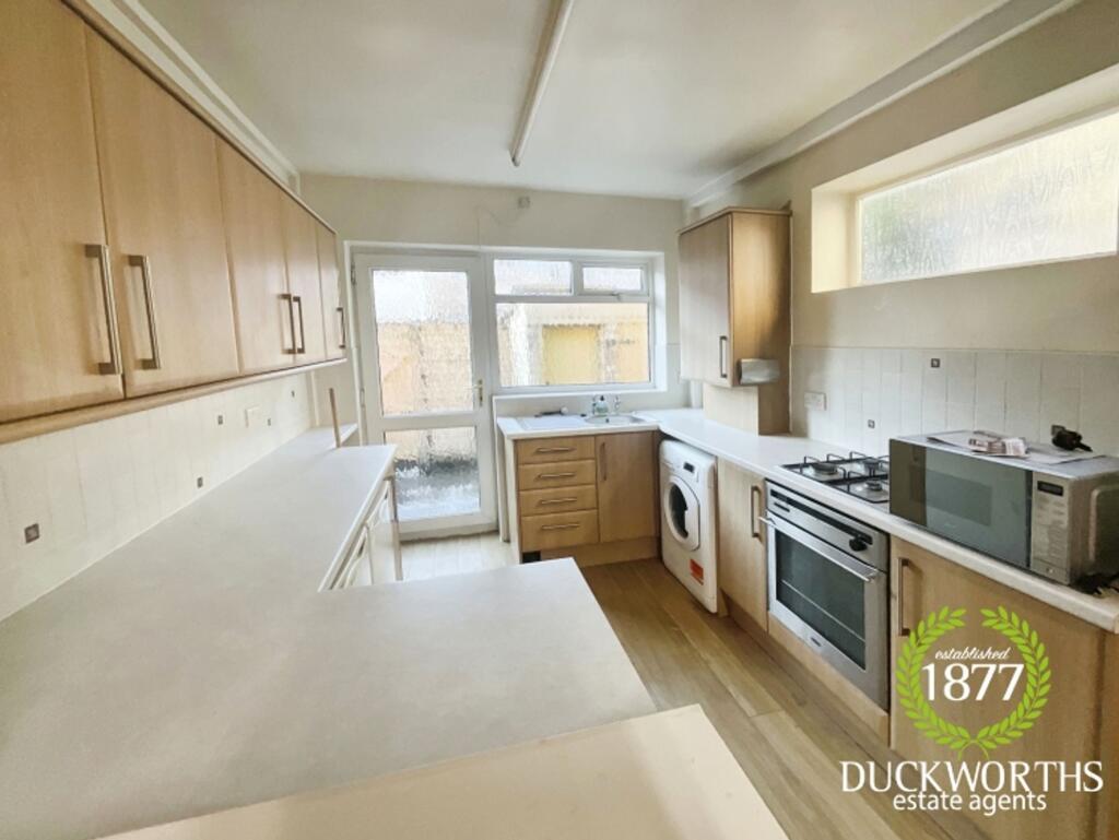 E0E6B260-190A-4DD8-B4D1-E8E41D5F1BF9