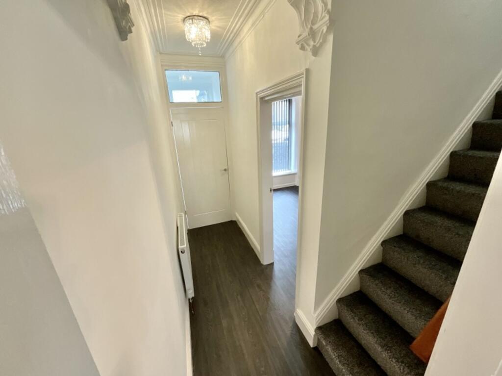 08B4253F-78CE-4FC2-8A33-3634B8FCC451