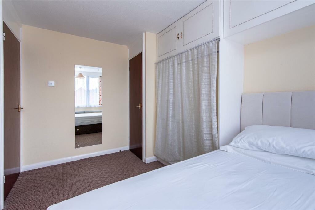 10 Fields Way-27.jpg