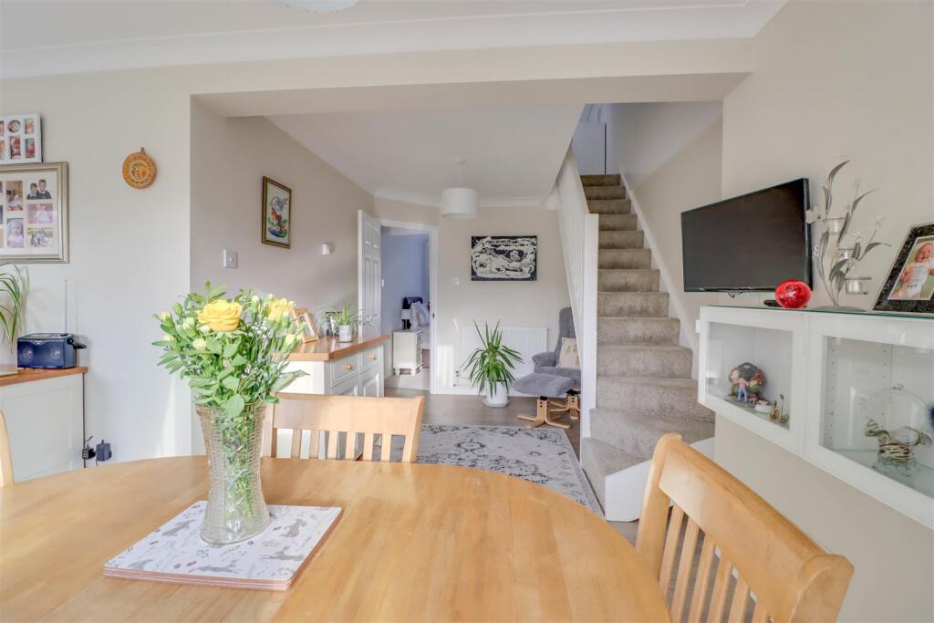 19 LAUREL AVENUE-4.jpg