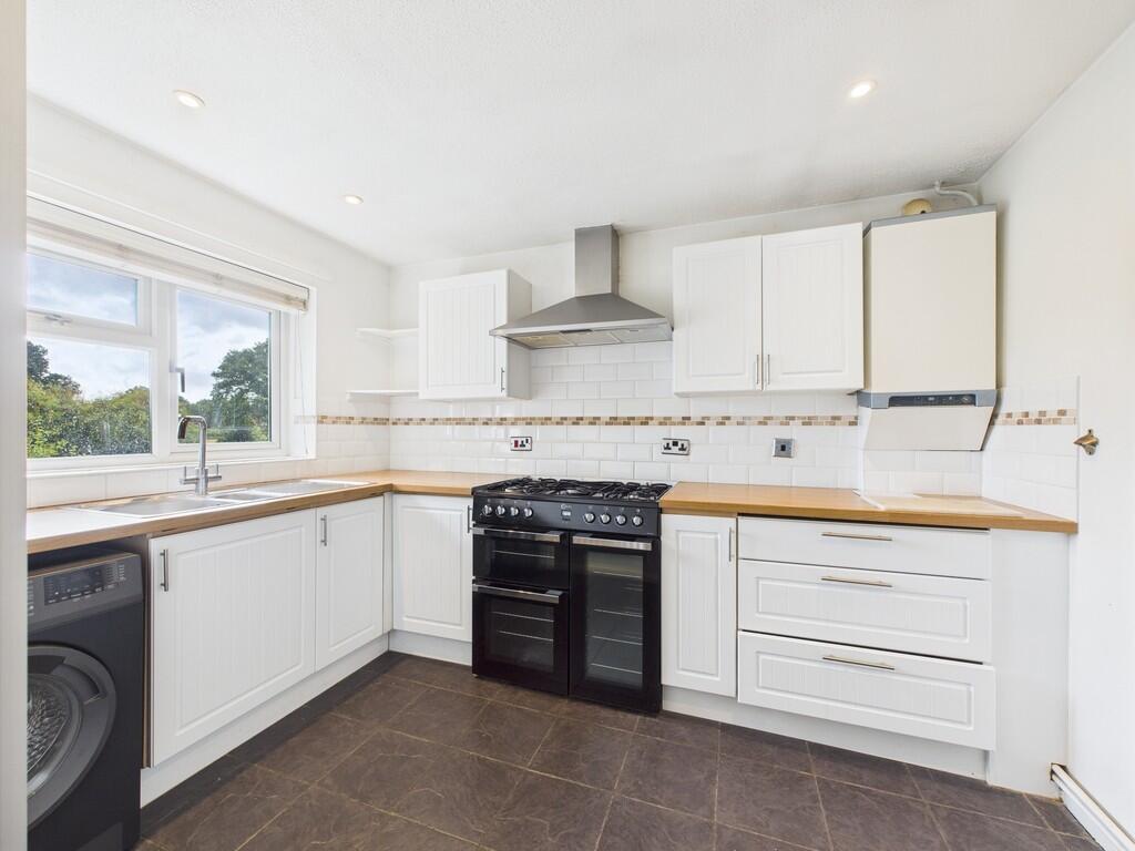 CAM04018G0-PR0288...