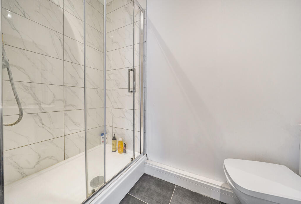 1362046-4-68e9044...