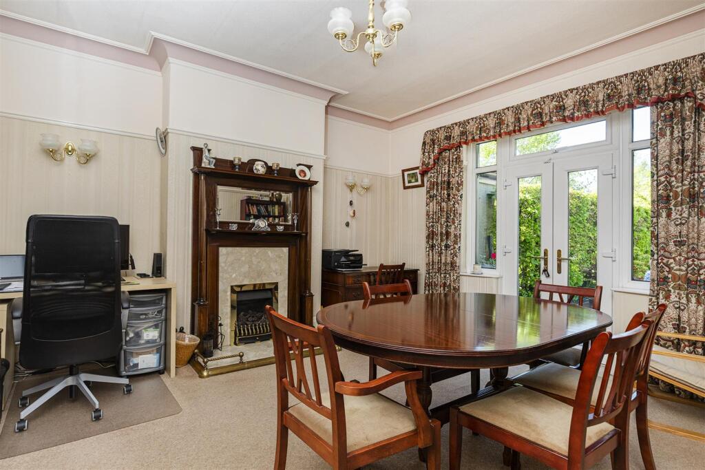 Bramleys Estate Agents - Le Marchant Avenue - Lind