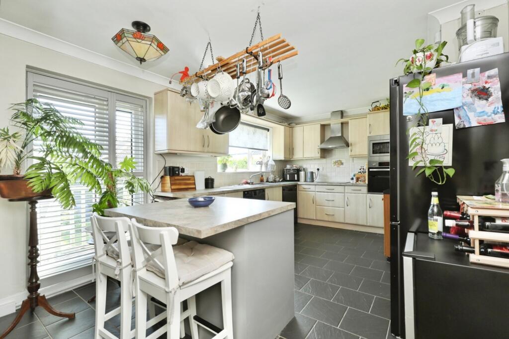 Breakfast Kitchen