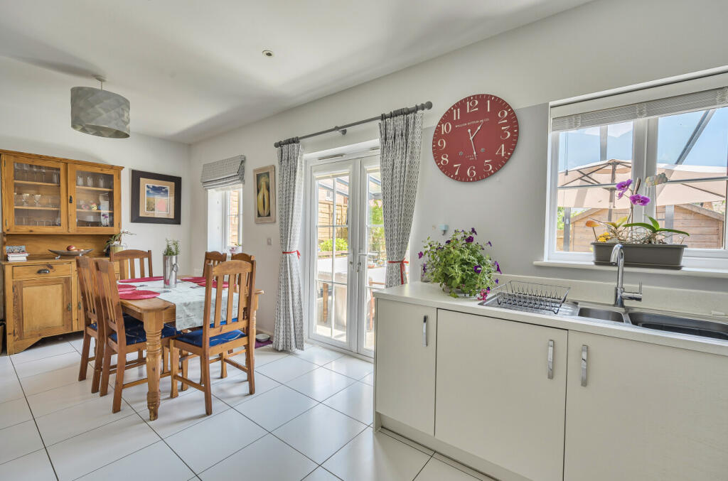 1316836-6-6862ae9...