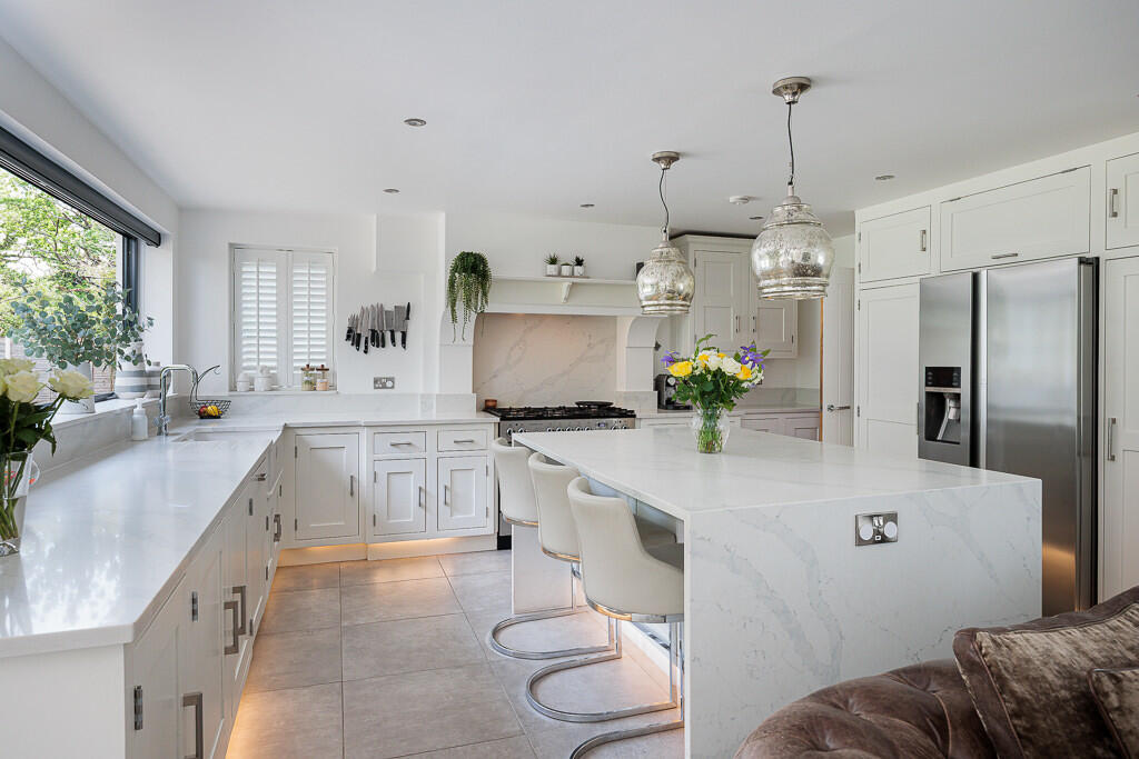 29_bramley_road_1...